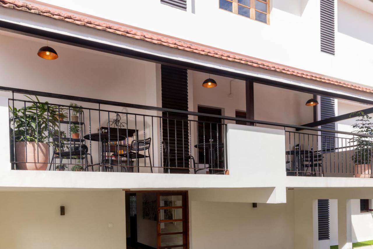 Dutch Manor Boutique Hotel Kochi エクステリア 写真