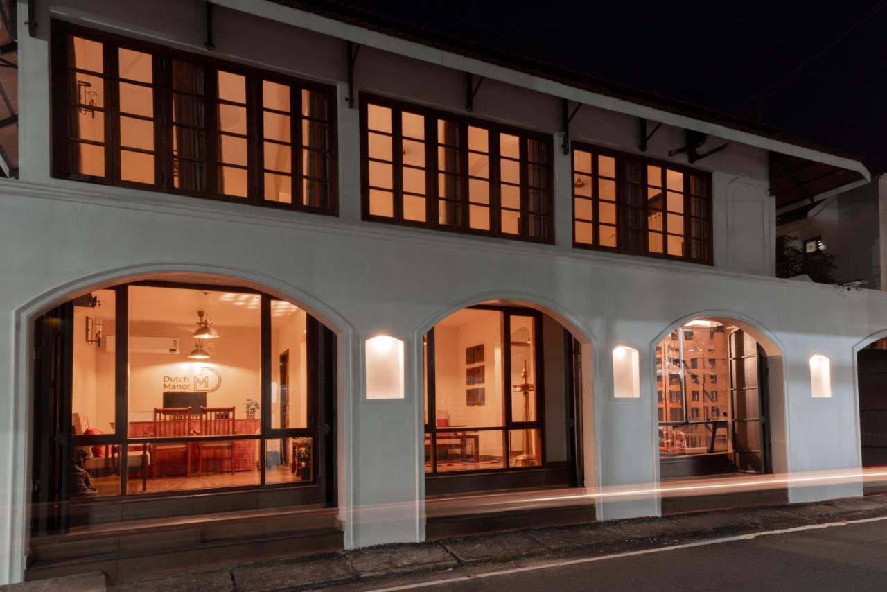 Dutch Manor Boutique Hotel Kochi エクステリア 写真