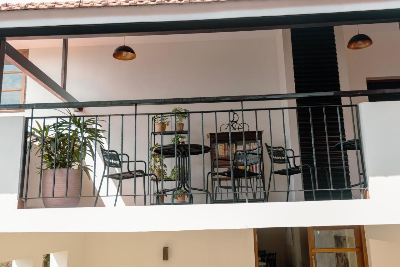 Dutch Manor Boutique Hotel Kochi エクステリア 写真