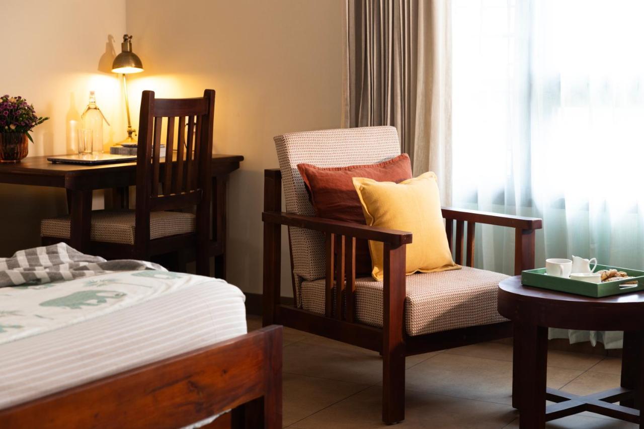 Dutch Manor Boutique Hotel Kochi エクステリア 写真