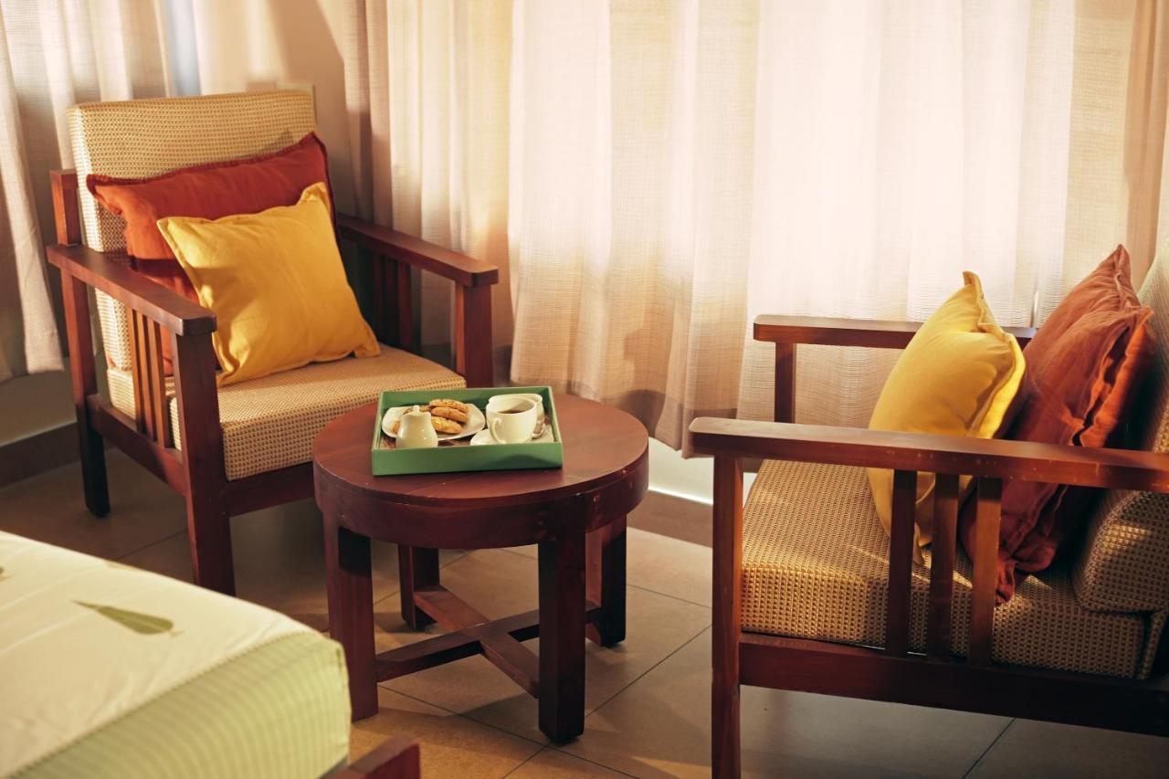 Dutch Manor Boutique Hotel Kochi エクステリア 写真
